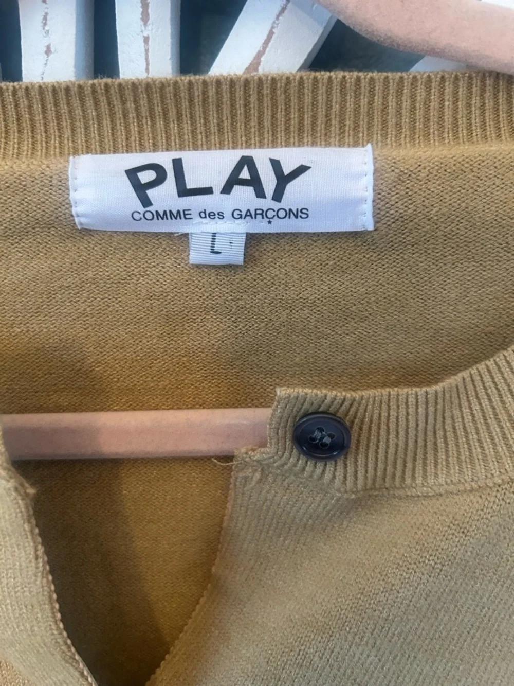 Comme des Garçons PLAY Mustard Crewneck Cardigan with Black Button - Picture 4 of 6
